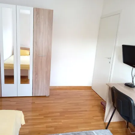 Apartment Itaka - Center *